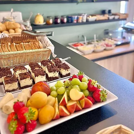 Fajne Miejsce Bed & Breakfast Leba
