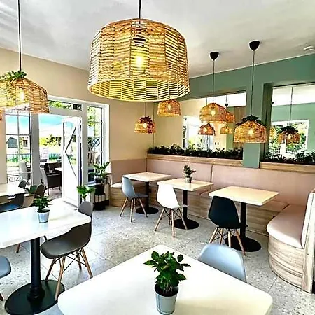 Fajne Miejsce Bed & Breakfast 3*