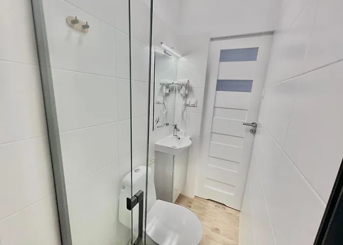 Fajne Miejsce Couette-café 3*