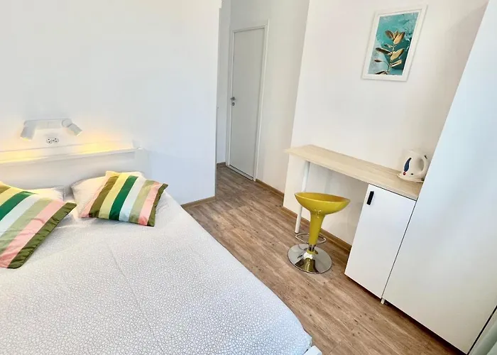 Fajne Miejsce Couette-café 3*